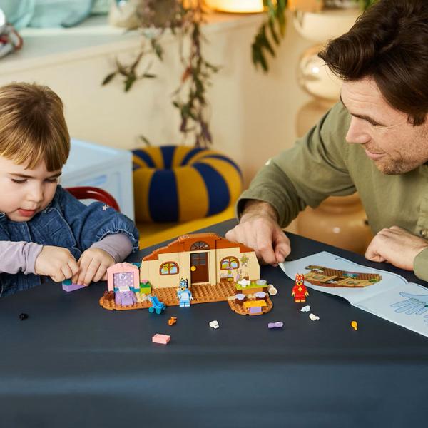 Lego: School with Rusty and Bluey