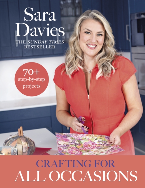 Coperta cărții 'Crafting for All Occasions with Sara Davies - Sara Davies'