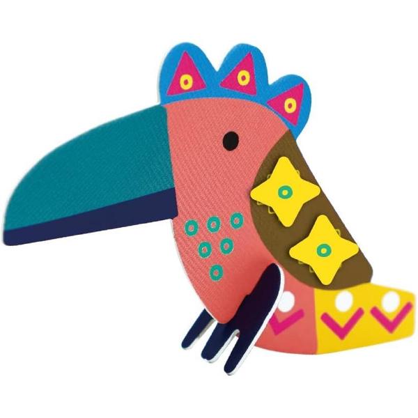 Joc creativ Stick 'N' Play cu scene 3D si stickere repozitionabile: Animale safari
