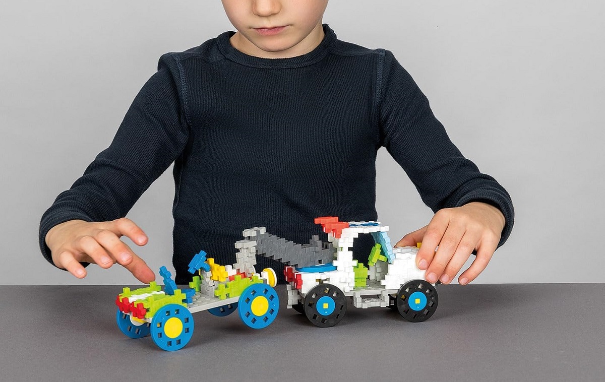 Imaginea produsului 'Set construcție Plus-Plus: Învață să construiești vehicule'