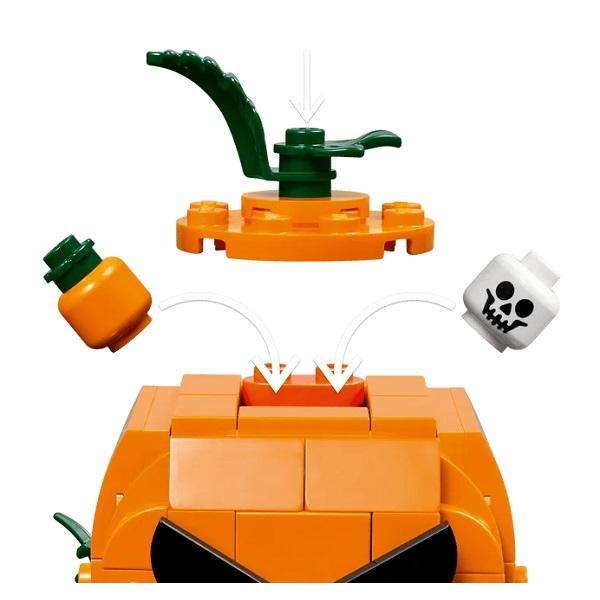 Lego. Camioneta cu dovleac sculptat