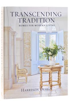 Coperta cărții 'Transcending Tradition: Homes for Modern Living - Judith Nasatir'