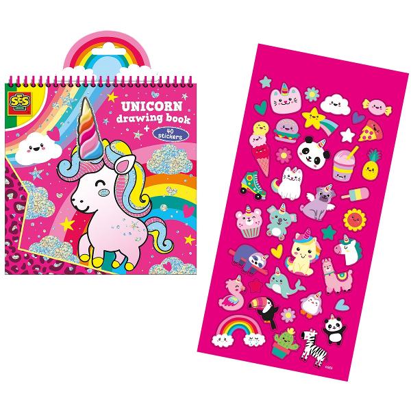 Carte de colorat. Unicorn