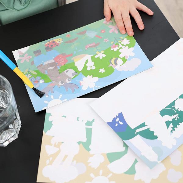 Set creativ: Coloreaza cu apa animale ascunse. Set mare