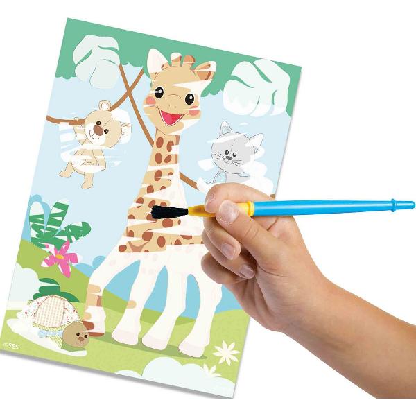 Picteaza cu apa. Girafa Sophie