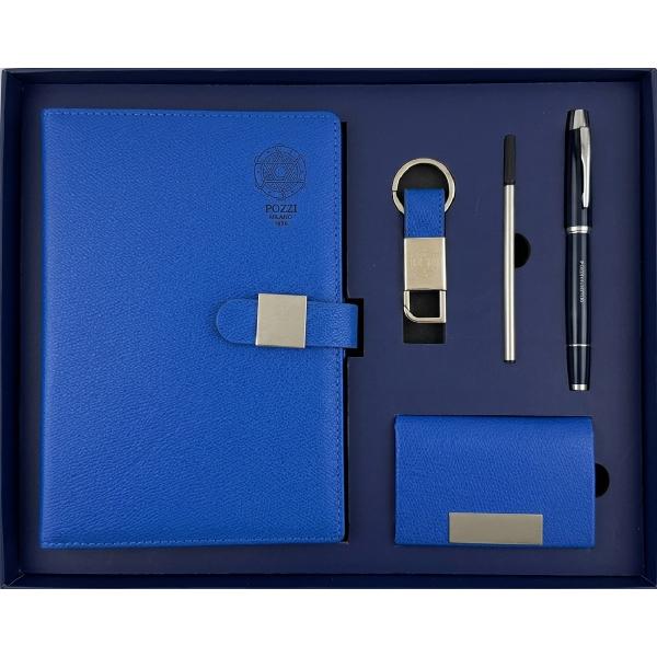 Set scriere: agenda A5, pix, rezerva, port-card si breloc. Albastru