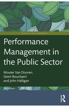 Coperta cărții 'Performance Management in the Public Sector - Wouter Van Dooren'