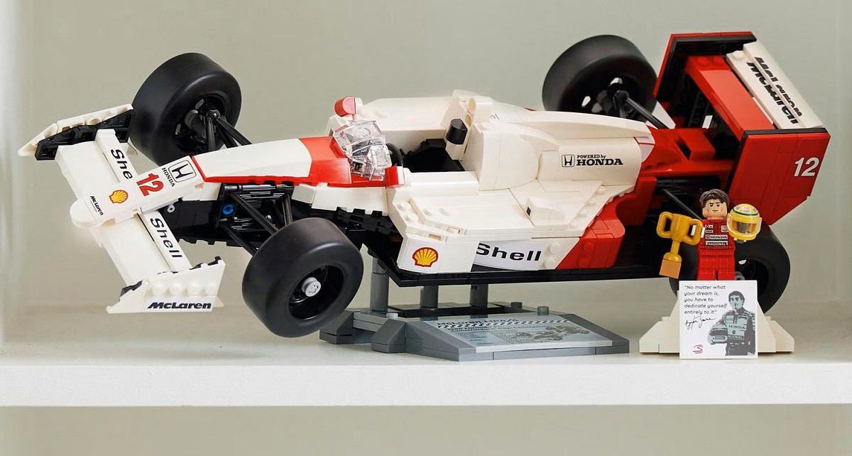 Imaginea produsului 'Lego Icons. McLaren MP4/4 și Ayrton Senna'