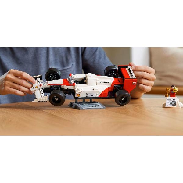 Lego Icons. McLaren MP4/4 si Ayrton Senna
