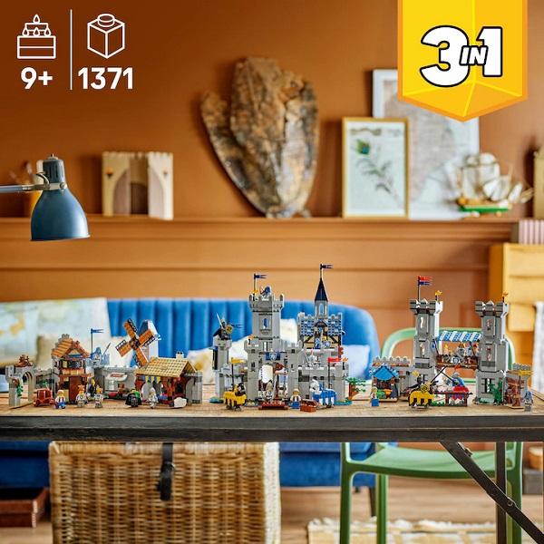 Lego Creator. Castel medieval cu cai si cavaleri
