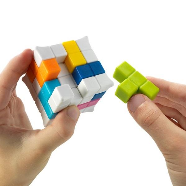 Joc educativ: Plug and Play Puzzler
