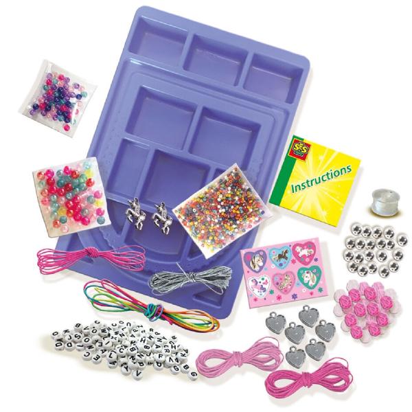 Set creativ: Studio cu diamante si pandantive. Cai