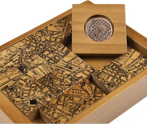 Imaginea produsului 'Joc puzzle: The Case of the Secret Society'