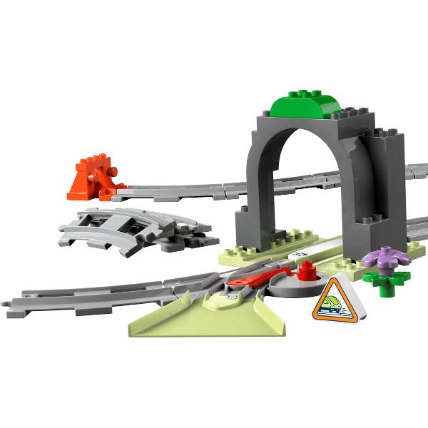 Lego Duplo. Set de extindere tunel cu sine de cale ferata
