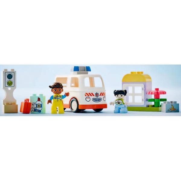 Lego Duplo: Ambulanta si sofer