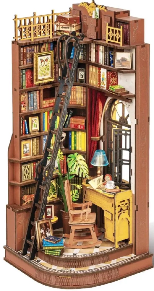 Imaginea produsului 'Puzzle 3D DIY Book Nook and Wonderland: Silent Corner Study'