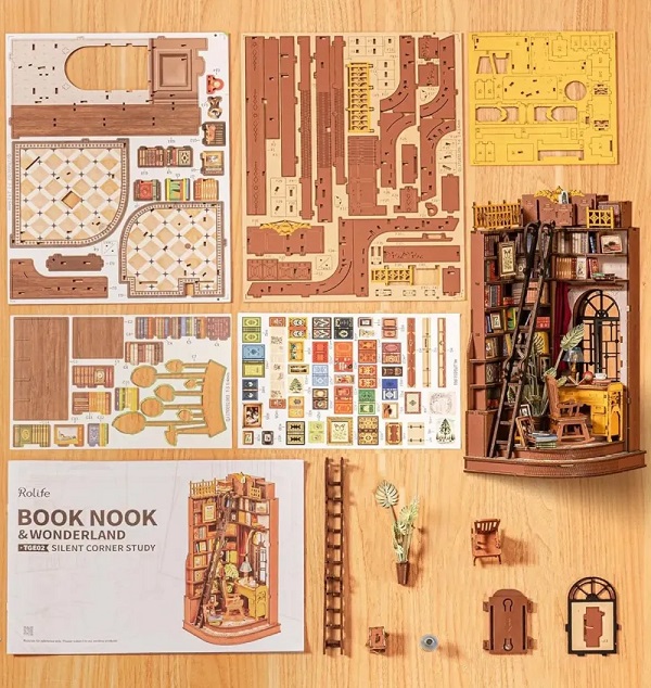 Imaginea produsului 'Puzzle 3D DIY Book Nook and Wonderland: Silent Corner Study'
