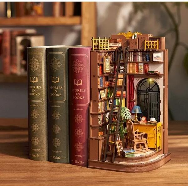 Puzzle 3D DIY Book Nook and Wonderland: Silent Corner Study