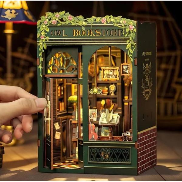 Puzzle 3D DIY Book Nook: Owl Bookstore