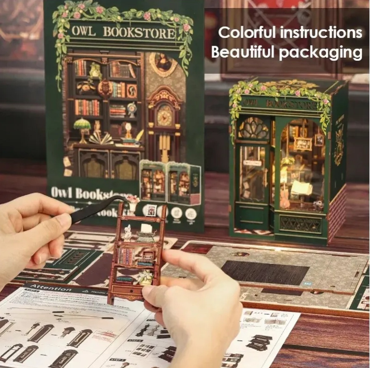 Imaginea produsului 'Puzzle 3D DIY Book Nook: Owl Bookstore'