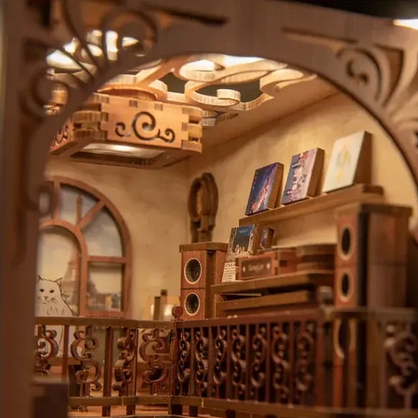 Imaginea produsului 'Puzzle 3D DIY Book Nook: The Secret Rhythm'