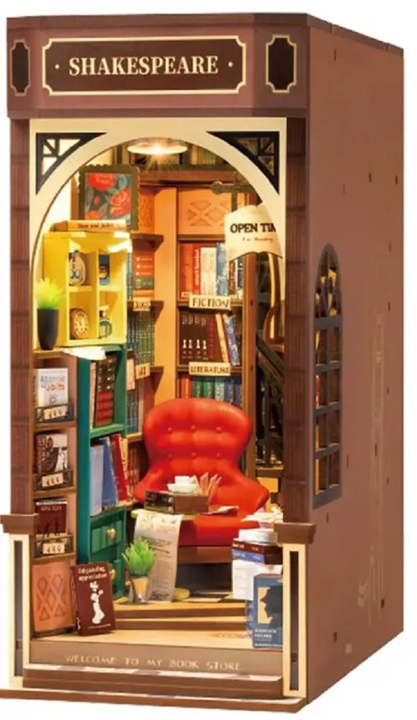 Imaginea produsului 'Puzzle 3D DIY Book Nook and Wonderland: Biblioteca lui Shakespeare'