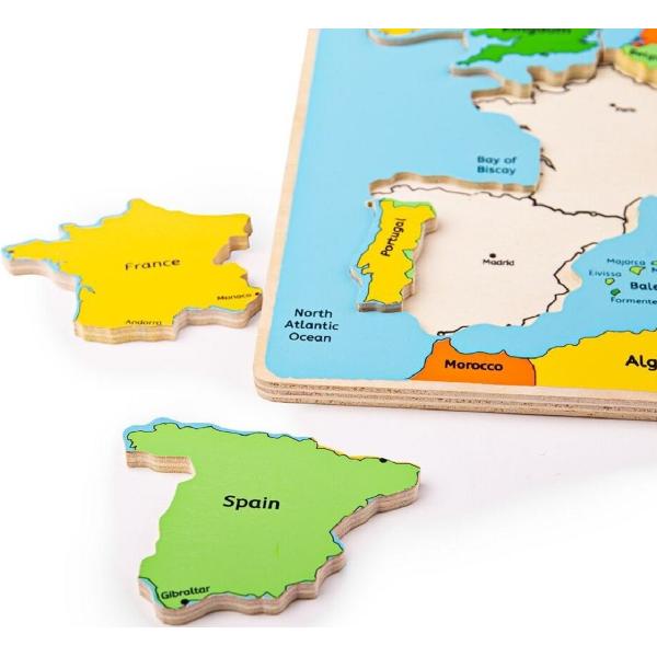 Puzzle din lemn. Harta Europei