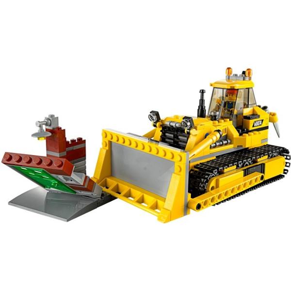 Lego City Buldozer 6-12 ani (60074)
