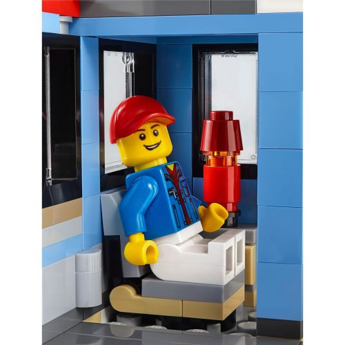Lego Creator Magazinul de delicatese 8-12 ani (31050)