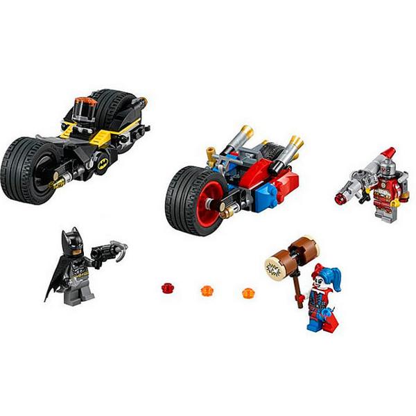 Lego DC Comics Super Heroes Batman: Urmarire cu motocicleta in orasul Gotham  7-14 ani 